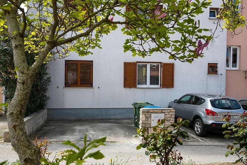 Apartment Orbanic ロヴィニ エクステリア 写真